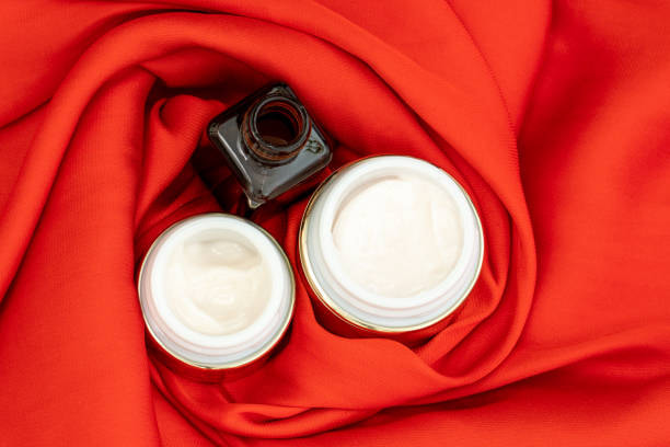 قیمت کرم پوست منافذ باز با کیفیت ارزان و خرید عمده